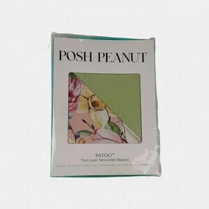 NWT Posh Peanut Margot Solid Zeytoon Patoo Blanket